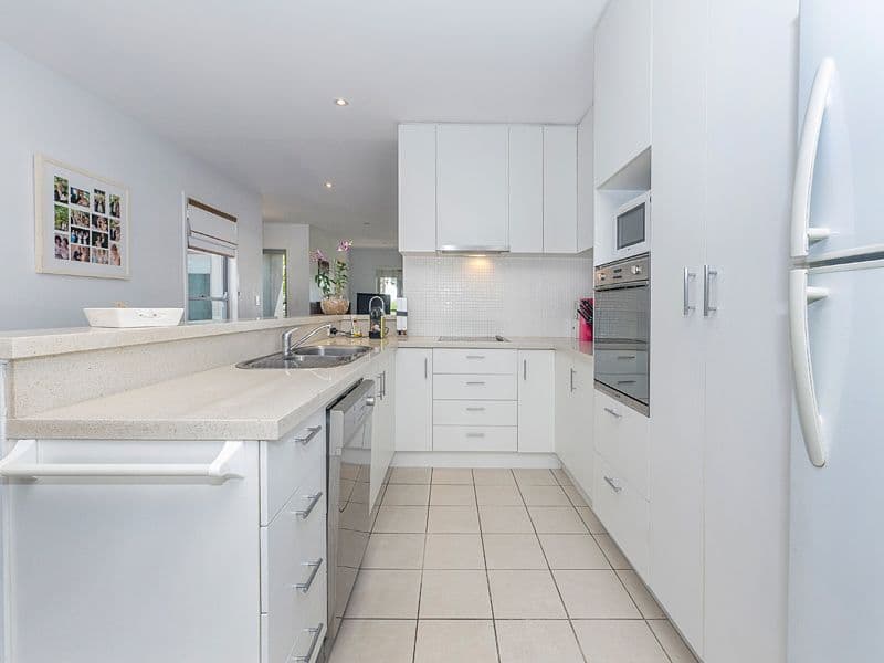 84 Quarry Road, SHERWOOD QLD 4075, Sherwood - Thumbnail 2