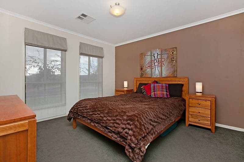 13 Edithburgh Avenue, SEAFORD RISE SA 5169, Seaford Rise - Thumbnail 6