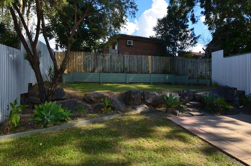 210 Olsen Avenue, ARUNDEL QLD 4214, Arundel - Thumbnail 7