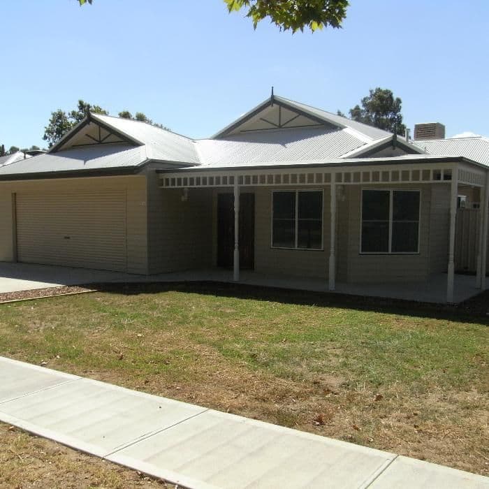43 Pell Street, HOWLONG NSW 2643, Howlong - Image 1