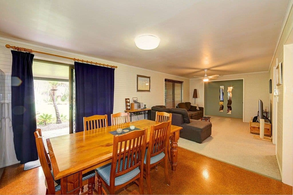 294 Raines Road, SHARON QLD 4670, Sharon - Thumbnail 4