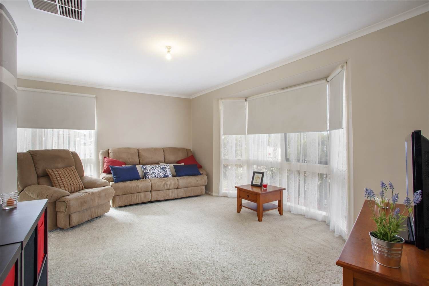 1 Creswick Court, CORIO VIC 3214, Corio - Thumbnail 3