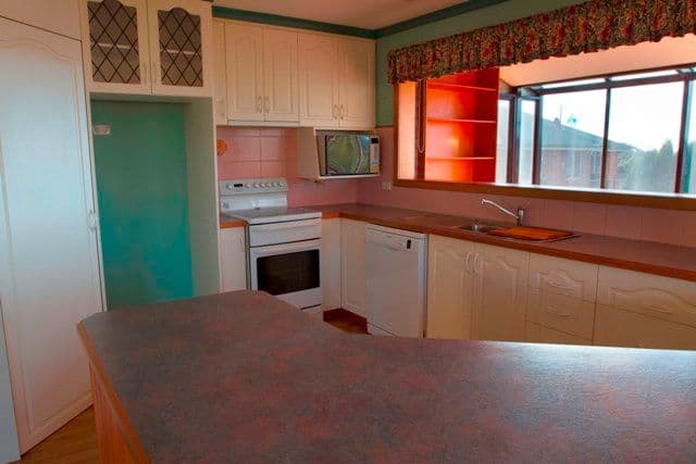 42 Newlands Street, TREVALLYN TAS 7250, Trevallyn - Thumbnail 6