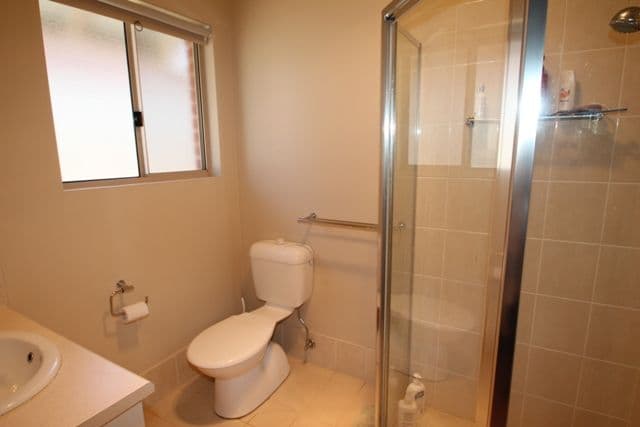 9 Rocky Glen Court, CLARE SA 5453, Clare - Thumbnail 6