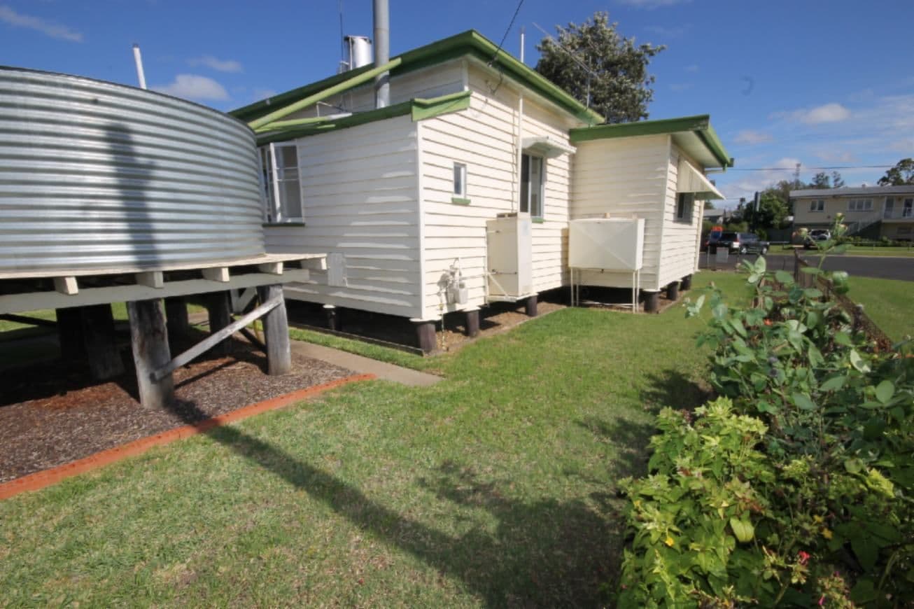 33 Myall Street, DALBY QLD 4405, Dalby - Thumbnail 8