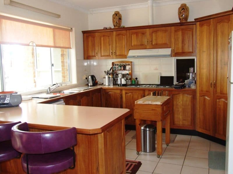 11 Walpole Avenue, ULLADULLA NSW 2539, Ulladulla - Thumbnail 2