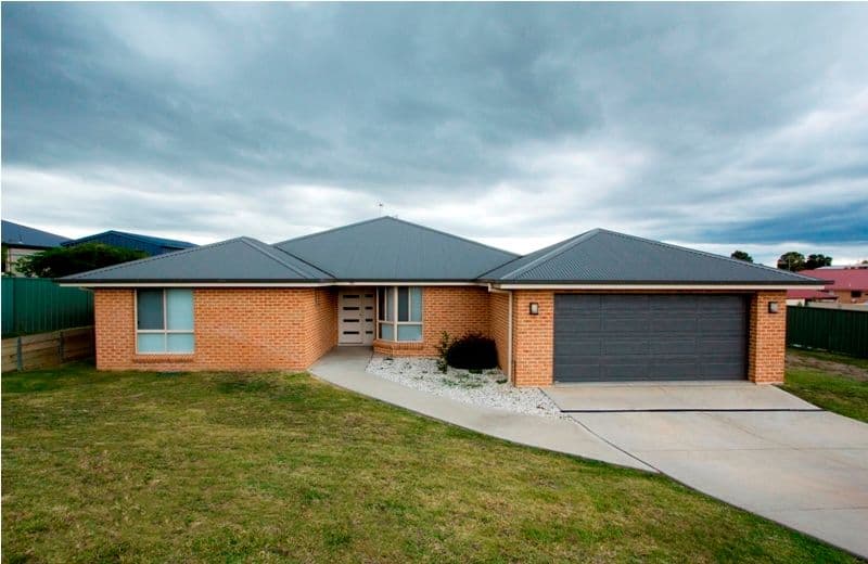 70 Ilumba Way, BATHURST NSW 2795, Bathurst - Image 1