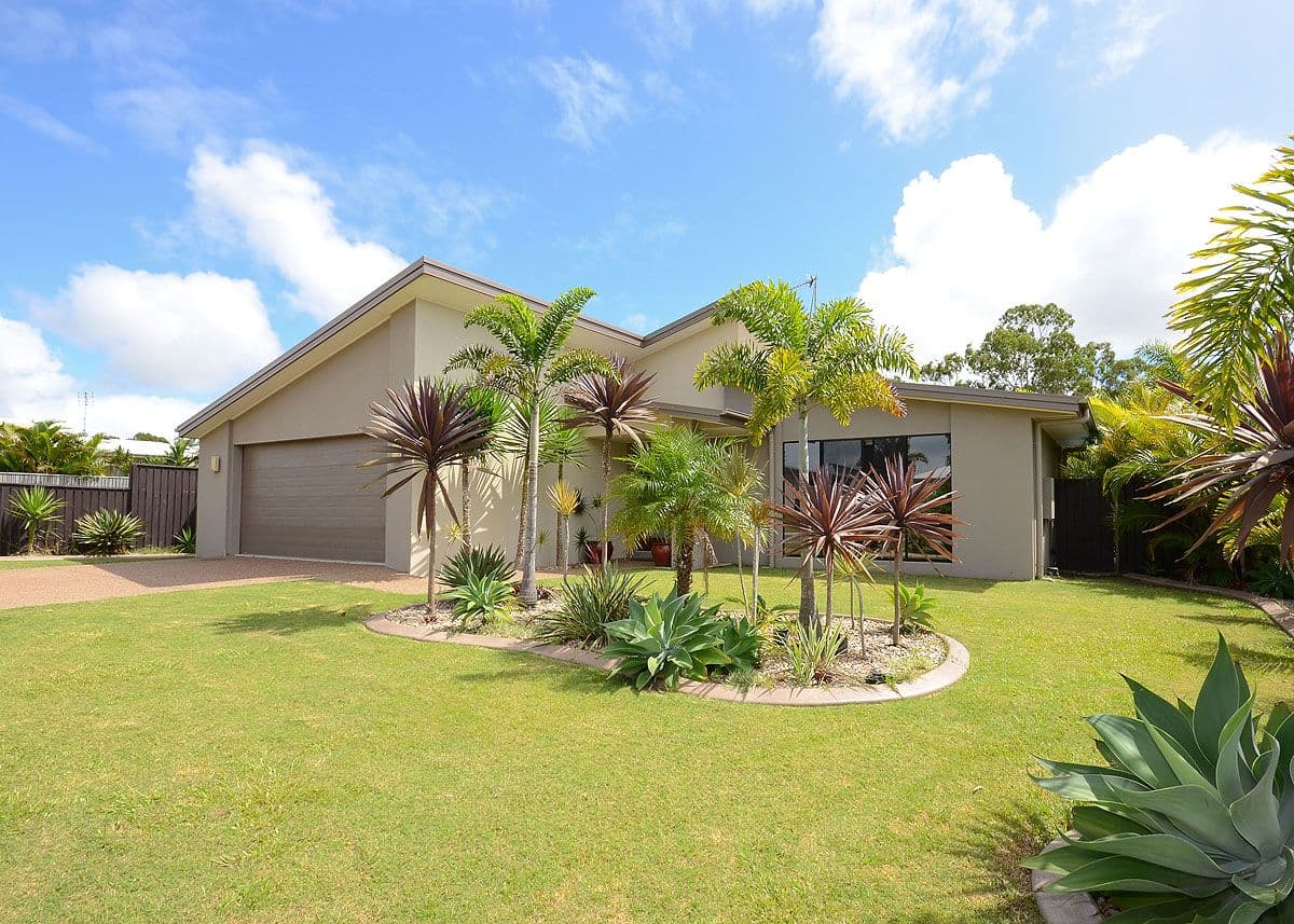 3 Bay Breeze Close, WONDUNNA QLD 4655, Wondunna - Image 1