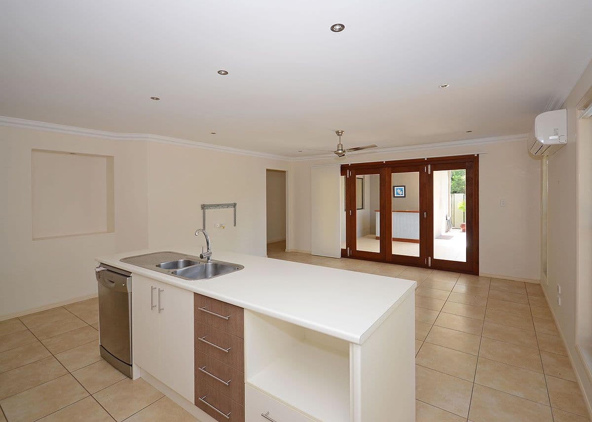 3 Bay Breeze Close, WONDUNNA QLD 4655, Wondunna - Thumbnail 4