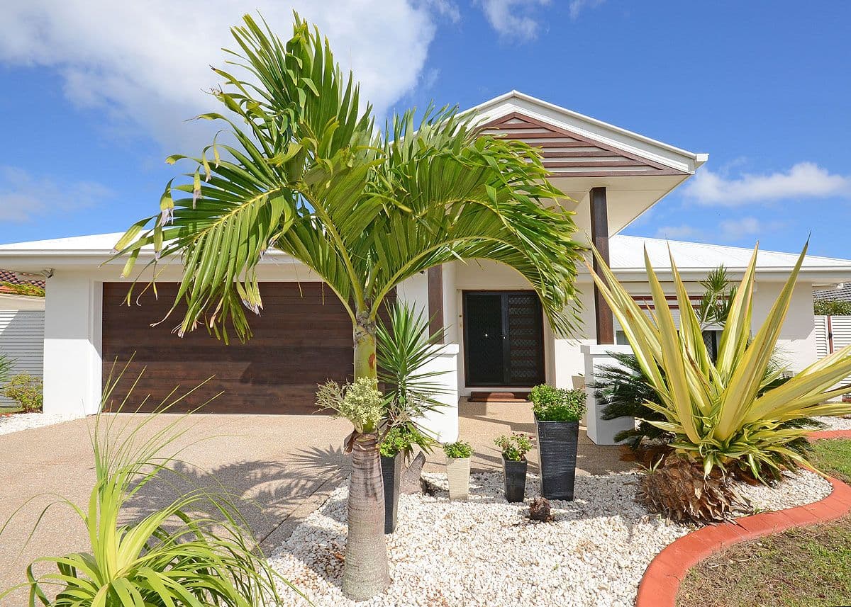 18 Lockerbie Court, KAWUNGAN QLD 4655, Kawungan - Image 1