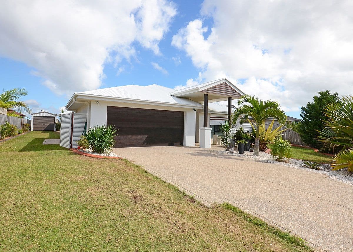 18 Lockerbie Court, KAWUNGAN QLD 4655, Kawungan - Thumbnail 2