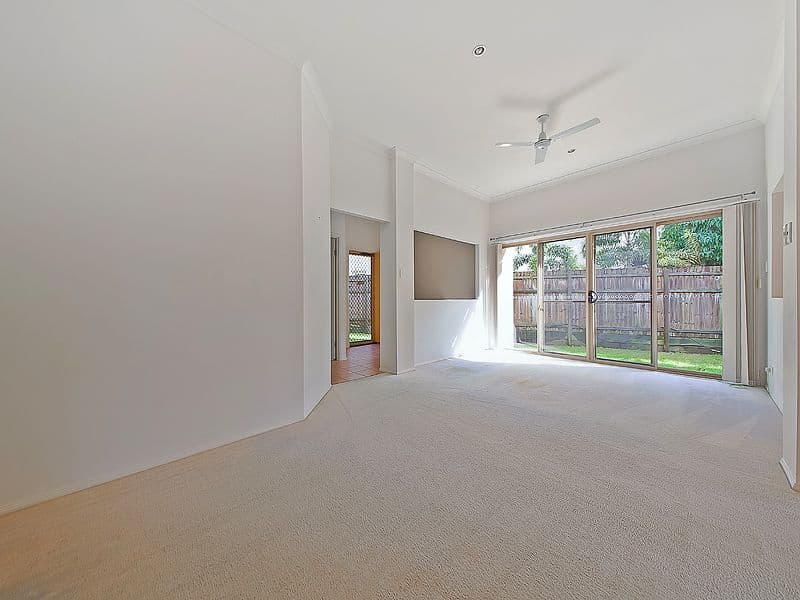 5 Mast Court, REDLAND BAY QLD 4165, Redland Bay - Thumbnail 4