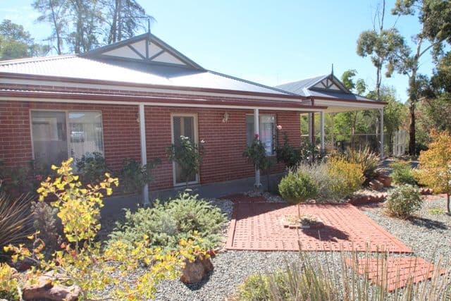 9 Rocky Glen Court, CLARE SA 5453, Clare - Image 1