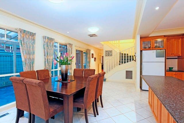23 Boldrewood Parade, RESERVOIR VIC 3073, Reservoir - Thumbnail 5