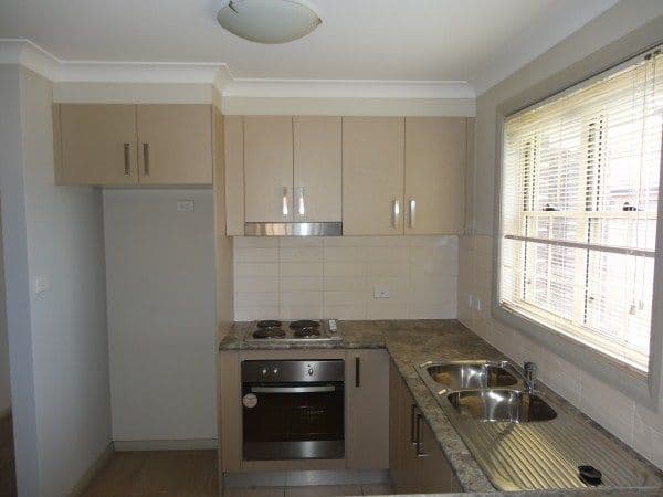 193 Newbridge Road, CHIPPING NORTON NSW 2170, Chipping Norton - Thumbnail 3