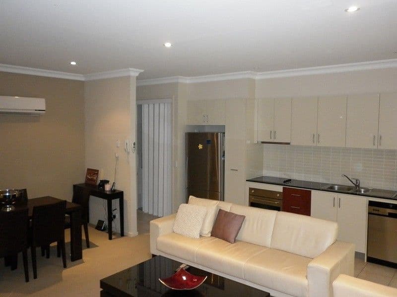 7/57 Lowanna Street, BRADDON ACT 2612, Braddon - Thumbnail 2