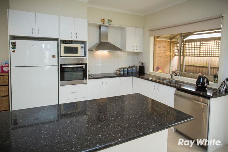 9 Supreme Close, KOO WEE RUP VIC 3981, Koo Wee Rup - Thumbnail 3