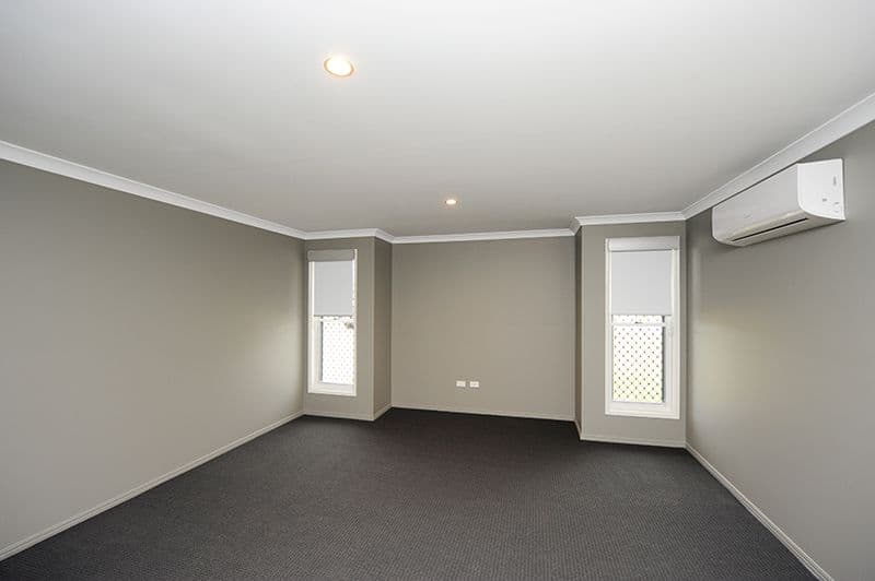 9 Florey Place, KIRKWOOD QLD 4680, Kirkwood - Thumbnail 8