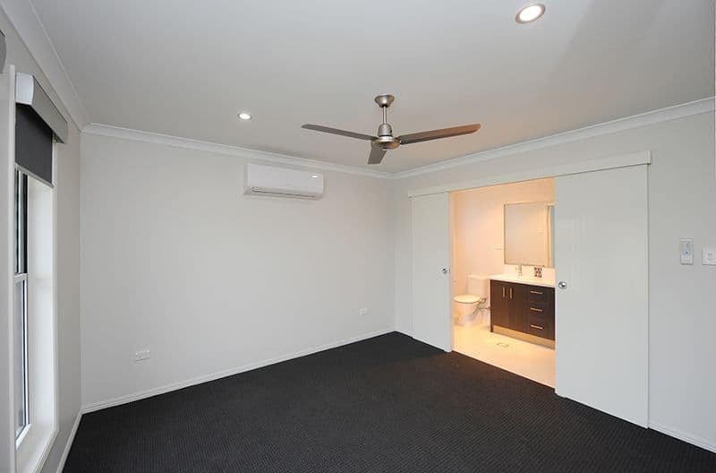 9 Florey Place, KIRKWOOD QLD 4680, Kirkwood - Thumbnail 7
