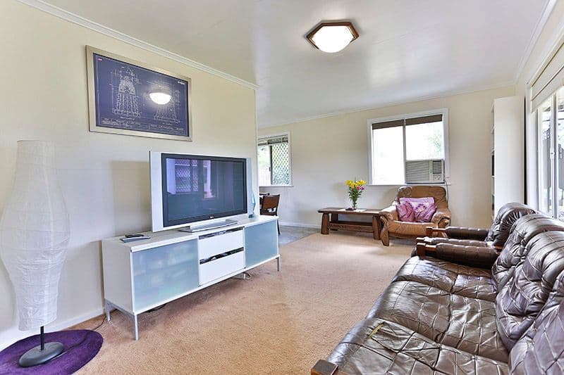 11 Brown Street, ROCKVILLE QLD 4350, Rockville - Thumbnail 3