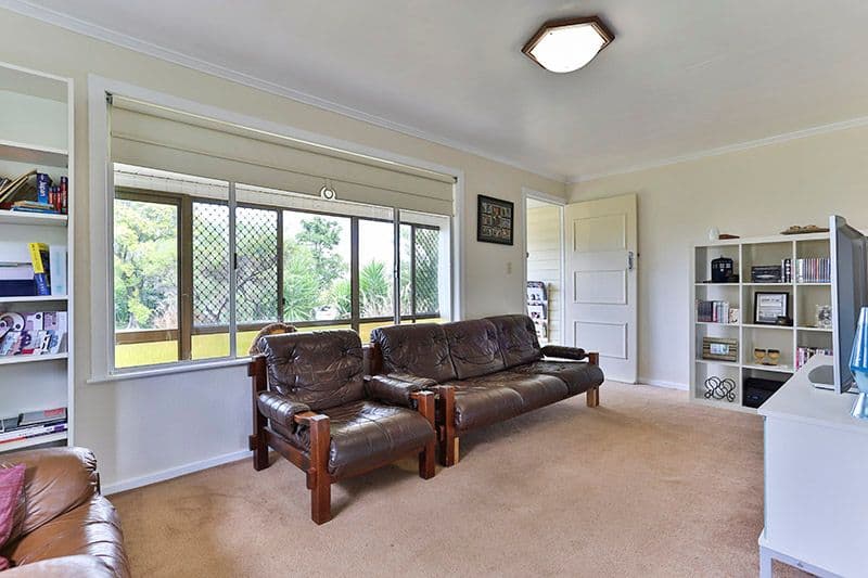 11 Brown Street, ROCKVILLE QLD 4350, Rockville - Thumbnail 4