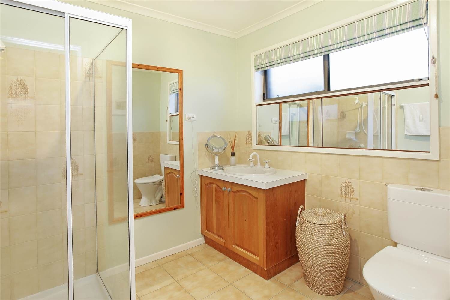 17 Brolga Crescent, WANDANA HEIGHTS VIC 3216, Wandana Heights - Thumbnail 7