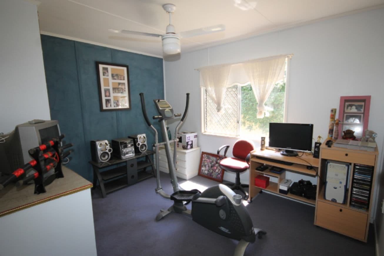 18 Hall Street, DALBY QLD 4405, Dalby - Thumbnail 8