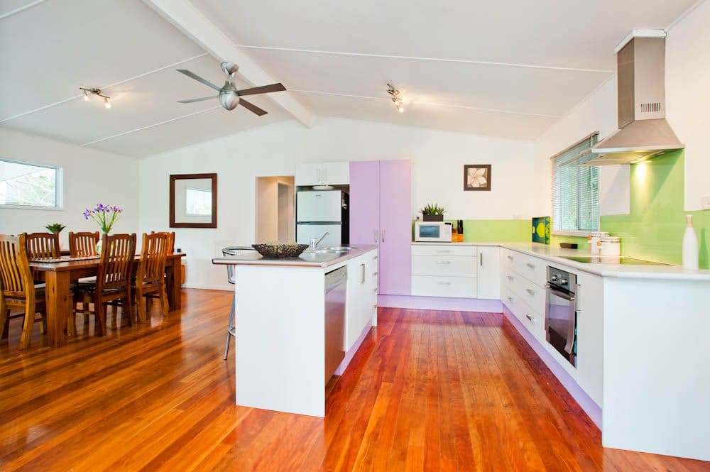 32 Hector Road, HOLLAND PARK QLD 4121, Holland Park - Image 1