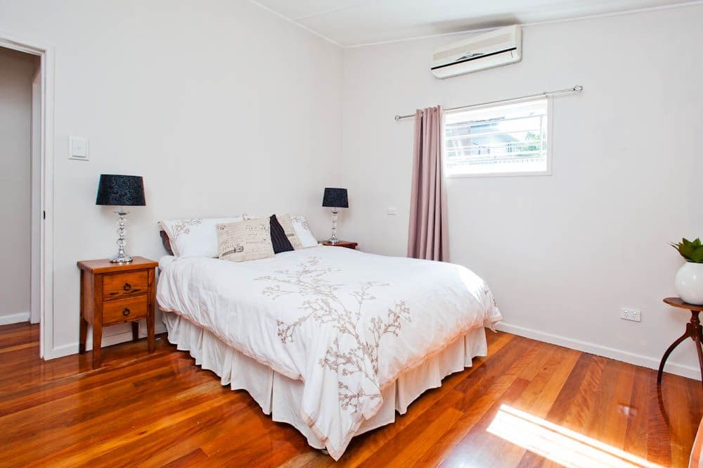 32 Hector Road, HOLLAND PARK QLD 4121, Holland Park - Thumbnail 5