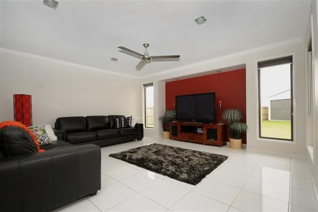 14 Plover Court, HIGHFIELDS QLD 4352, Highfields - Thumbnail 3