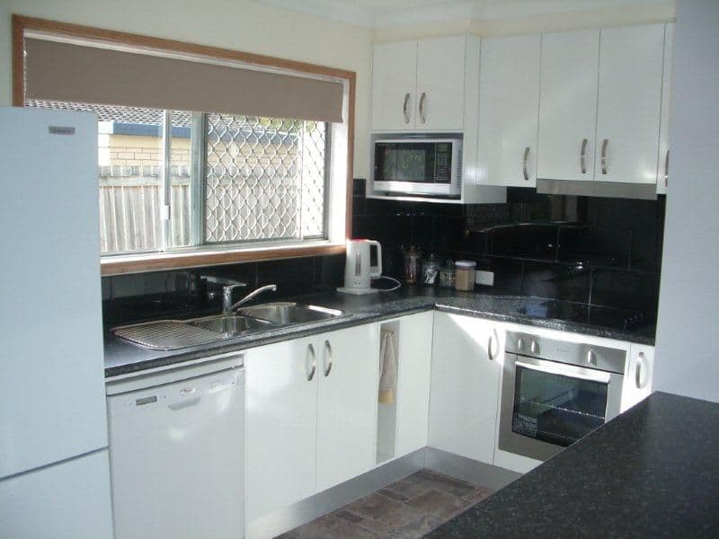 54 Dobell Street, INDOOROOPILLY QLD 4068, Indooroopilly - Thumbnail 3