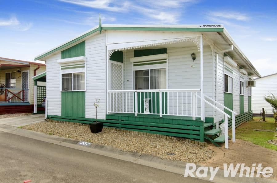 30 Majestic Drive, STANHOPE GARDENS NSW 2768, Stanhope Gardens - Image 1