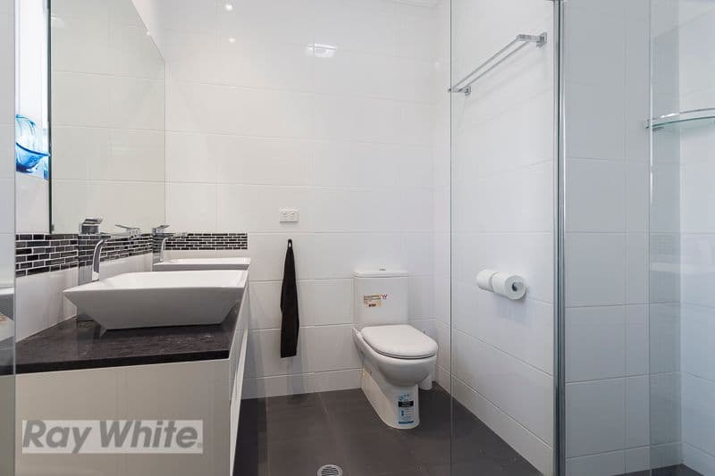 13 Arrowsmith Street, CAMP HILL QLD 4152, Camp Hill - Thumbnail 5