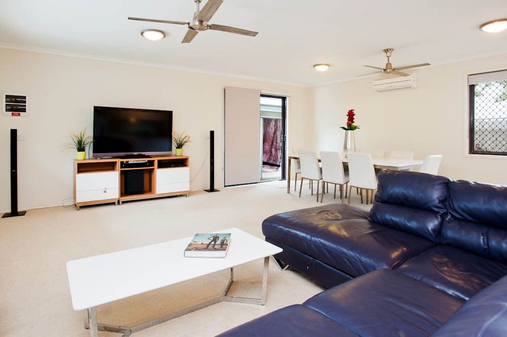 19 Romanette Street, MANSFIELD QLD 4122, Mansfield - Thumbnail 3