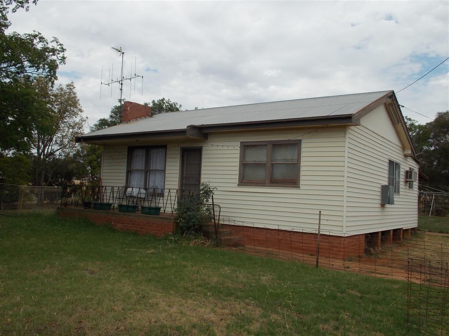 22 Aitken Lane, PARKES NSW 2870, Parkes - Image 1