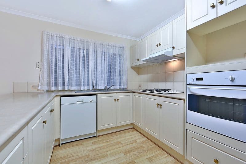 33 Victoria Drive, OAKDEN SA 5086, Oakden - Thumbnail 5
