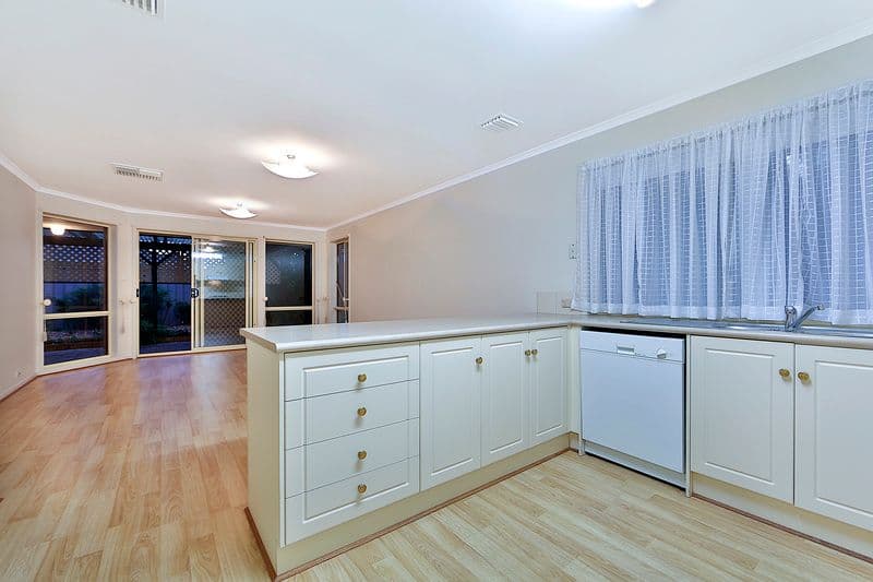 33 Victoria Drive, OAKDEN SA 5086, Oakden - Thumbnail 6