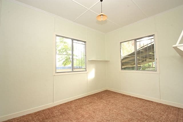 18 Orchard Street, EASTERN HEIGHTS QLD 4305, Eastern Heights - Thumbnail 6