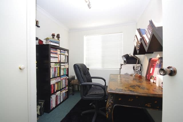18b Chestnut Grove, MIRRABOOKA WA 6061, Mirrabooka - Thumbnail 6