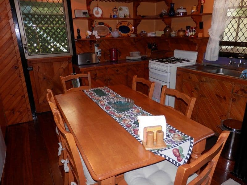 28 Ferrett Street, SADLIERS CROSSING QLD 4305, Sadliers Crossing - Thumbnail 5