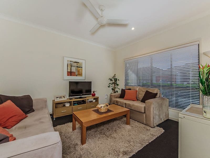 5 Saleya Drive, VARSITY LAKES QLD 4227, Varsity Lakes - Thumbnail 4