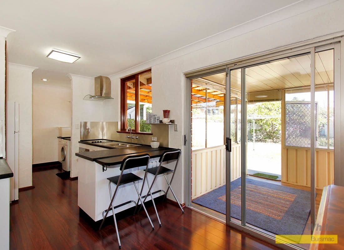 5 Dunfee Place, HAMERSLEY WA 6022, Hamersley - Thumbnail 3