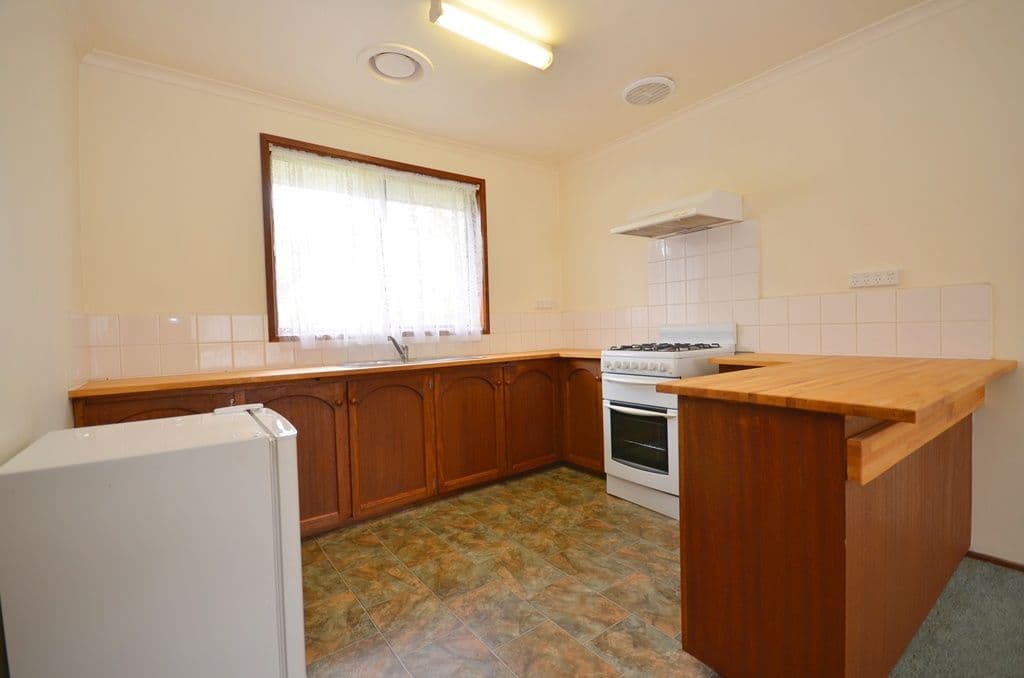 723 Latrobe Street, REDAN VIC 3350, Redan - Thumbnail 3
