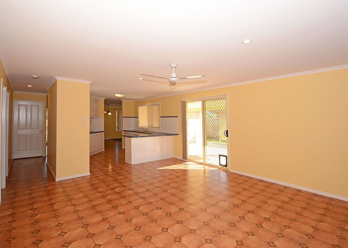5 Sharyn Court, POINT VERNON QLD 4655, Point Vernon - Thumbnail 6
