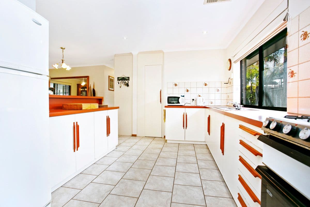 71 Klingberg Drive, NORTH HAVEN SA 5018, North Haven - Thumbnail 5