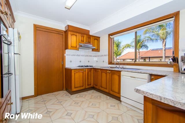 2 Toona Place, BOSSLEY PARK NSW 2176, Bossley Park - Thumbnail 2