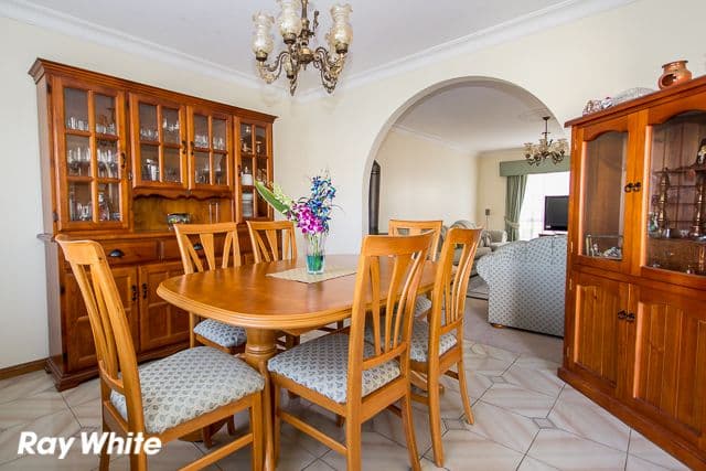 2 Toona Place, BOSSLEY PARK NSW 2176, Bossley Park - Thumbnail 4