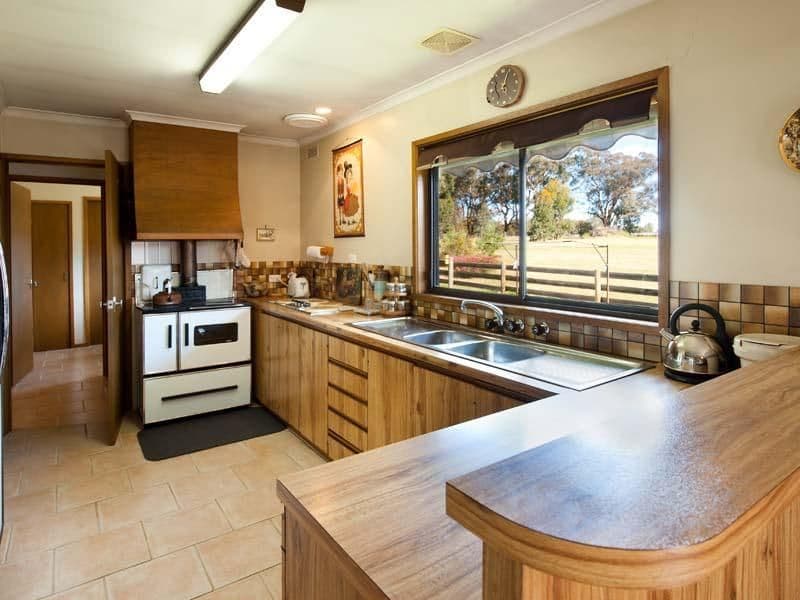 12 Main Street, LAANECOORIE VIC 3463, Laanecoorie - Thumbnail 2