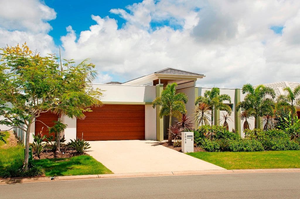 2858 Virginia Drive, HOPE ISLAND QLD 4212, Hope Island - Image 1