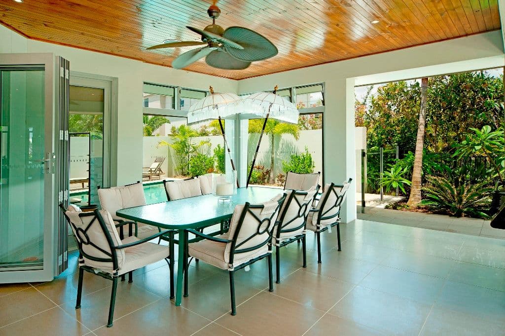 2858 Virginia Drive, HOPE ISLAND QLD 4212, Hope Island - Thumbnail 3